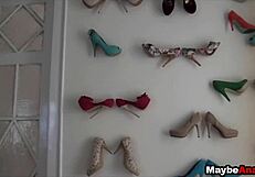 is vanda lust fucking anally that euro blonde's tight asshole?