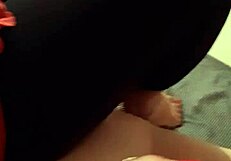 hairdresser gives intense handjob leading to cumshot