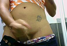Transsexual Angelique – Masturbation with sound and real orgasm