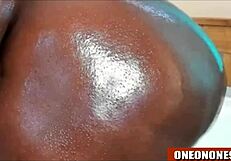 Amateurs Fucking Big Tits and Ass in Anal Sex