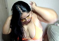 Premium fan video calls me during live broadcast