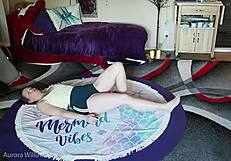 I was watching teacher’s yoga lesson with a camel toe and a hairless pussy