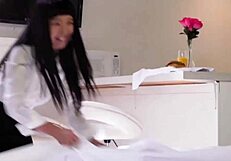 Ella Knox Hisap Hookah Dan Telan Kontol