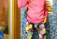 Just peed in my training leggings while touching myself in the shower!