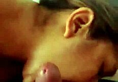 me monto pa’ excitarlo y sacar su lechita