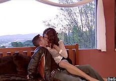 וואו רזה לוהטת ויקטוריה לונדון מקבלת מזיון טוב מסוס הזכר!