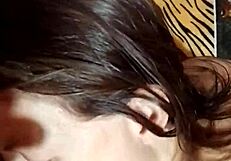 Woman Wants Masturbation In Return For Blowjob