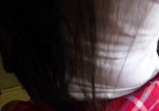 Hermanastro, stop sneaking into the bathroom before college