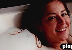 Perfect Ass Ukrainian Milf Model Diana Lark Posed Naked And Showed Perfect Wet Body