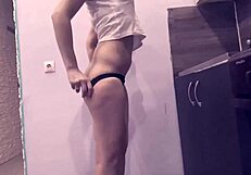 Watch this redhead masturbate to a hot creampie cumshot. Want to see her explode?