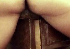 i'm rubbing my pussy so good