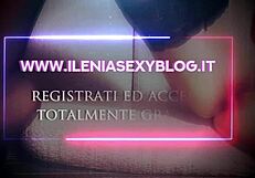 Schiava Dei Miei Piedini - Italiana Dialoghi Asmr