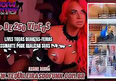 Watch a steaming hot live show with Dancarina and Debora Fantine in this holiday special