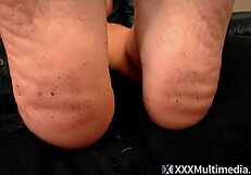 Nikki Stepbrooks Demands Stinky Foot Worship
