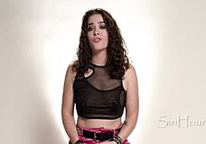 i interview big butt victoria voxx masturbation