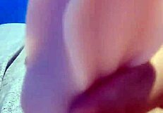 Me masturbo con juguete