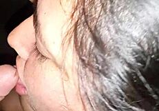 Old man enjoys sucking in cuckold scenario with partner