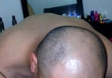 watch this amateur masturbate with toys?