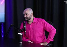 ele n�o conseguiria bater punheta s� dava para os homens e ia embora e gosta de fazer domina��o - paulo avelar tiv models sheer red