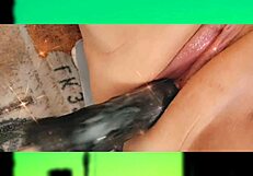 Fat emo goth pounds pierced pussy solo