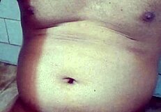 Indian Gay Bottom Takes Golden Shower