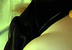 girl masturbates in private session