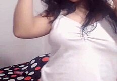 Watch me, need a man to satisfy! 😘