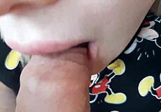 Blowjob From Sexy Miki Mouse