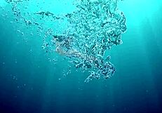 rita gets creampied in the bath