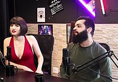 Lady Snow Fala Das Cenas De Fetiches Onde Manda O Cara Meter A Língua No Cu Dela - Lady Snow E Lord Kenobi