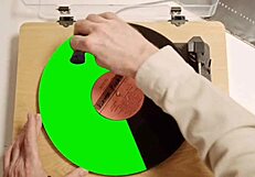 Mature Teacher Suggests Delicious Blowjobs in Class