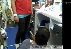 Teen babe signs the deal to deepthroat bukkake on a real king live video