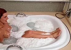 She sucked the black guy in jacuzzi?