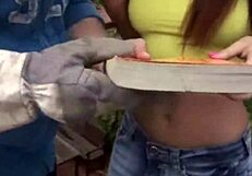 Teen 18+ group enjoys a cumshot session.