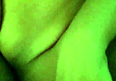 tes�o shows off her tattoo in a casual chat