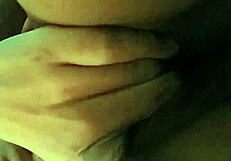 tes�o shows off her tattoo in a casual chat