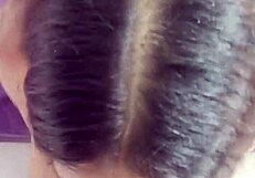 Young Colombian influencer is recorded on Valentine's Day. Real homemade video in Spanish.