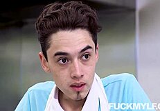 Where's The Beef Elle Shows Big Tits Ass In Hardcore Reality