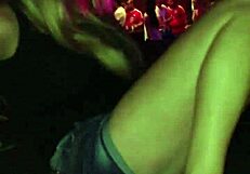 Amateur Licks Pussy In Detailed Session