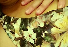 Is This Novinha Moaning So Deliciously During Homemade Masturbation and Cum Play? Part 1!