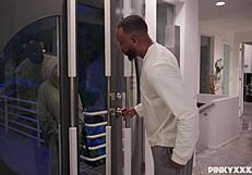 OMG, Amber Alena handling that huge black dick like a pro! 😍