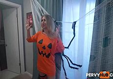 Stepmom Gigi Dior Gets Spooky Surprise Blowjob From Ethan Seeks!