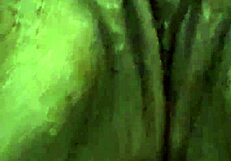 Ebony self pleases her ass