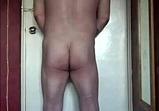 Give me what I need, I'm bisexual and love doing this naked while you all watch in humiliation.