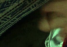 joven caliente se masturba y pregunta si quieres ver mas?