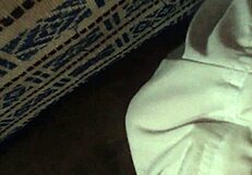 joven caliente se masturba y pregunta si quieres ver mas?