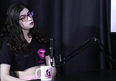 yumi trap fucks ex ignoring leg preferences