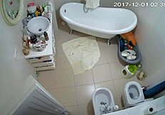 Smart choices for shaved voyeur masturbation