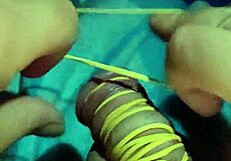 Hey, ifoslave is playing with rubber bands! 😊