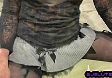 Blowing Nympho 21Yo Slut Loves Dick In Pov